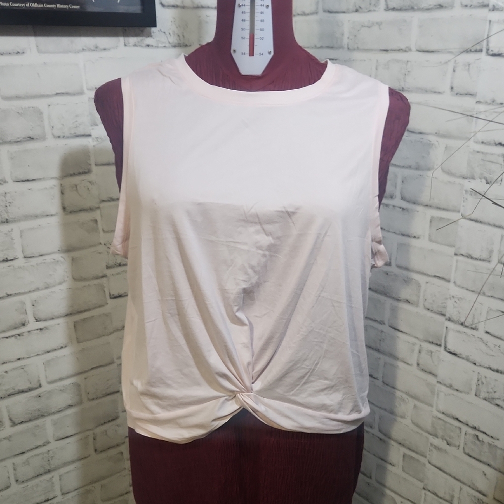 Women's Twist-Front Sleeveless Top - Light Pink